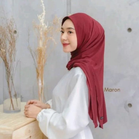 Khimar_driehoekinstant_Jersey_Maroon